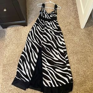 White House black market dress worn once.